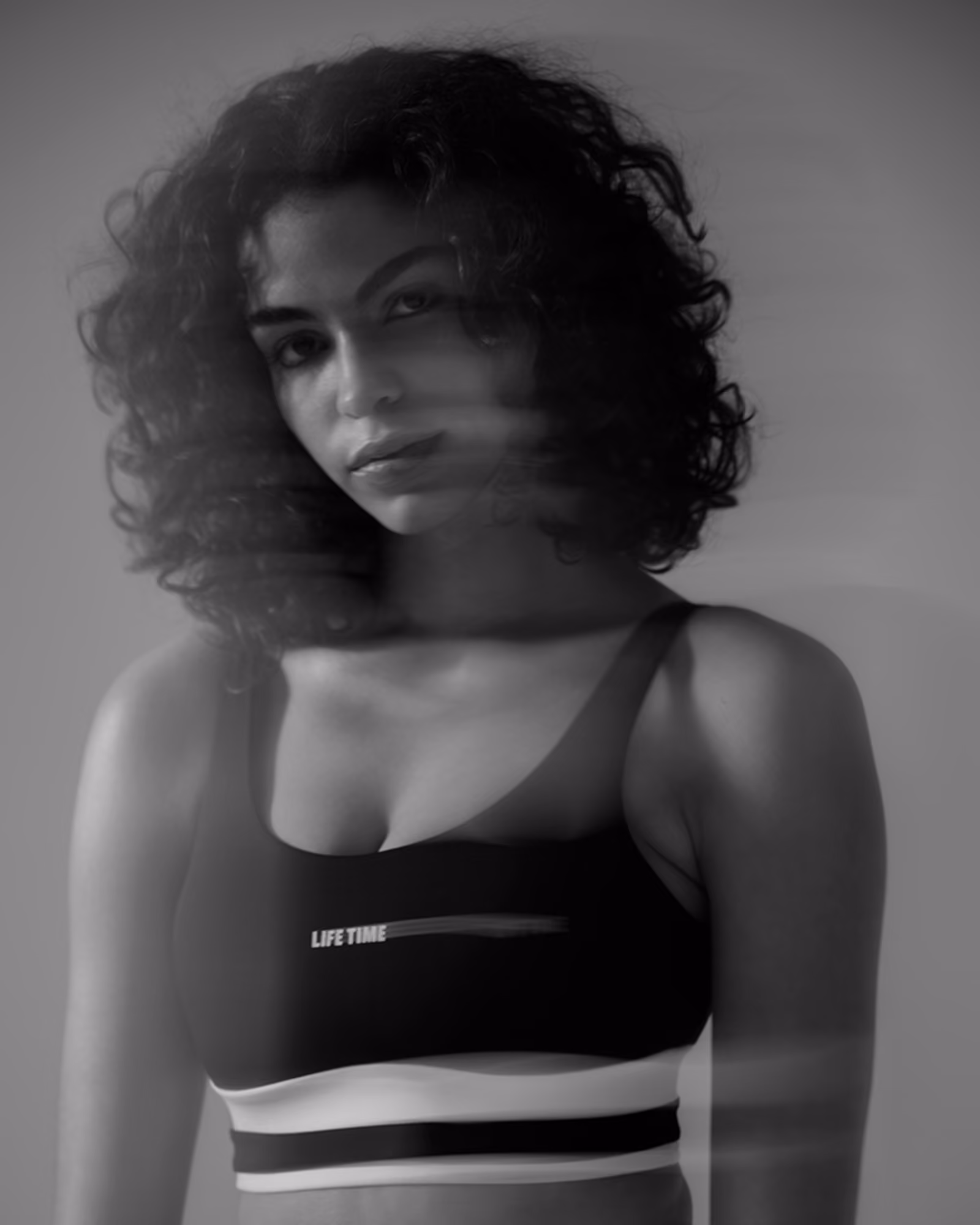Social post apparel1