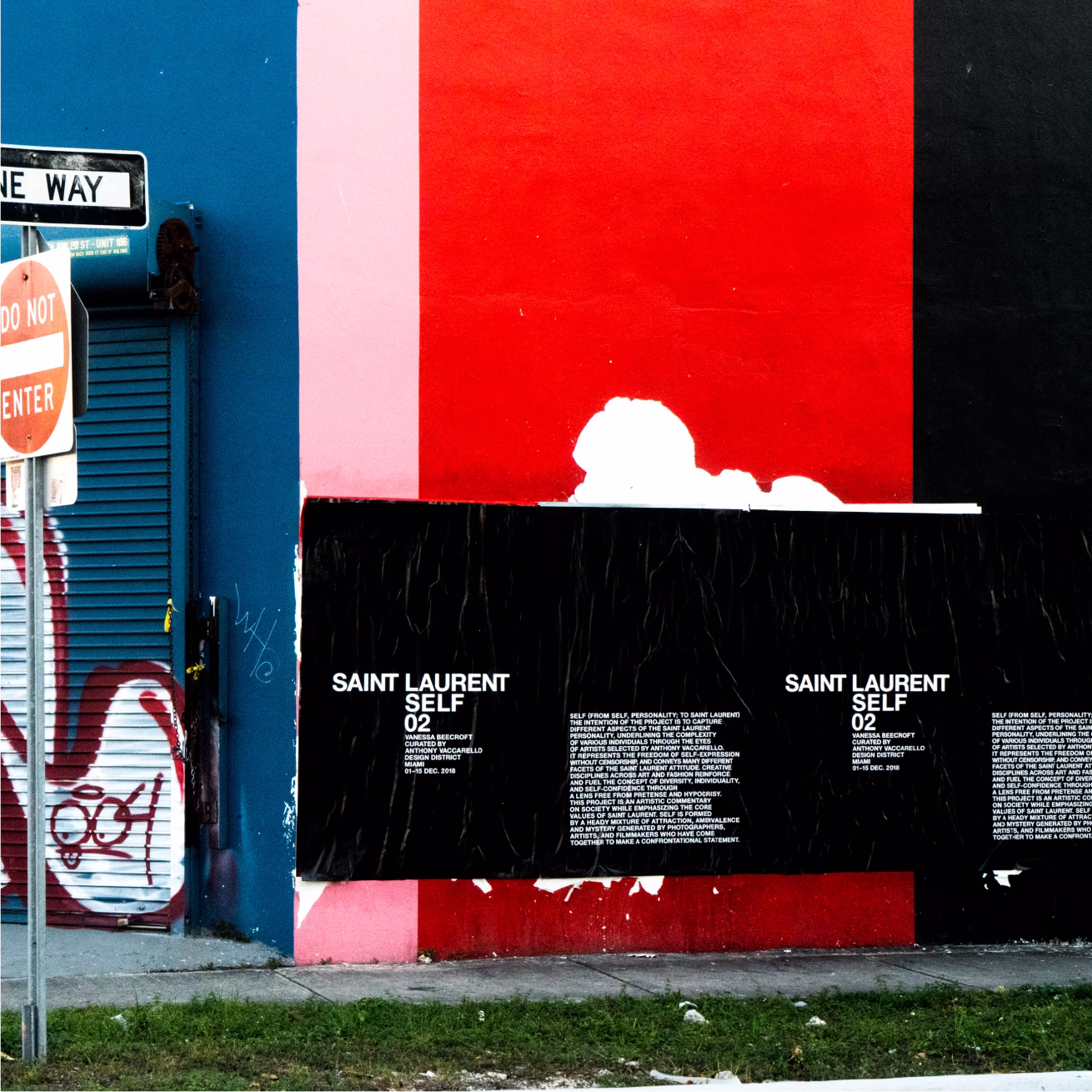 Self02 miami ooh static installation