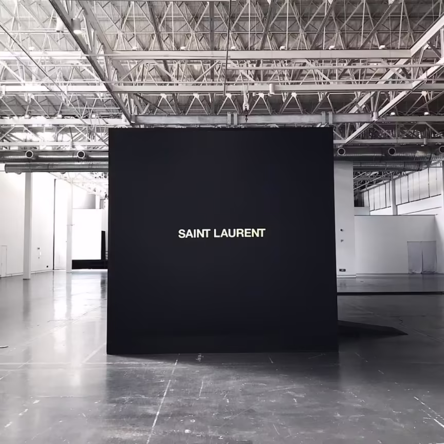 Self 05 social capture installation angle 3